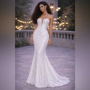 Bella & Bloom Boutique White Sequin Wedding Gown XL Strapless Bridal